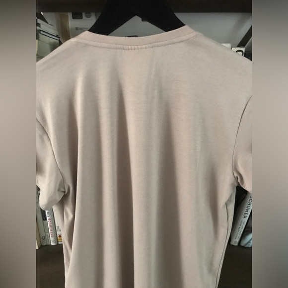 NWOT H&M Move Neutral Taupe Soft Viscose Crew Neck Tee S - Picture 10 of 12